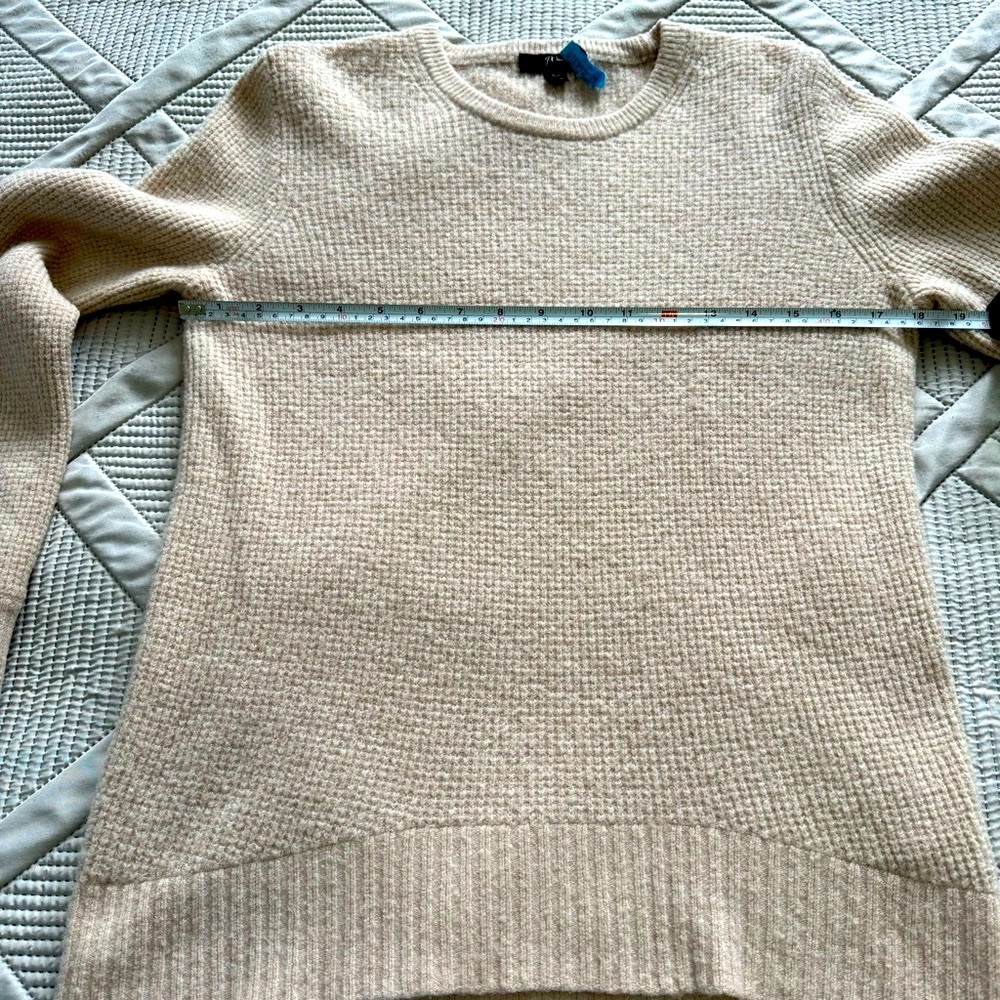 J. Crew High-low Waffle Sweater in Supersoft Yarn Pale Pink Size XS runs big - Picture 5 of 7